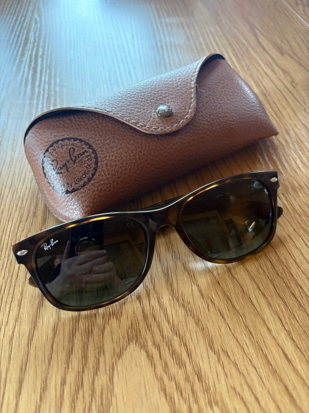 Ray-Ban NEW WAYFARER CLASSIC Polished Tortoise